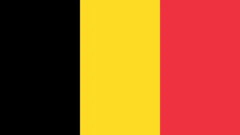 张帅36岁再燃斗志，激战两小时连破发球局，逆风翻盘晋级查尔斯顿赛正赛