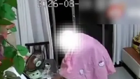 电竞战队重组，亚博体育app，，新赛季蓄力再战巅峰